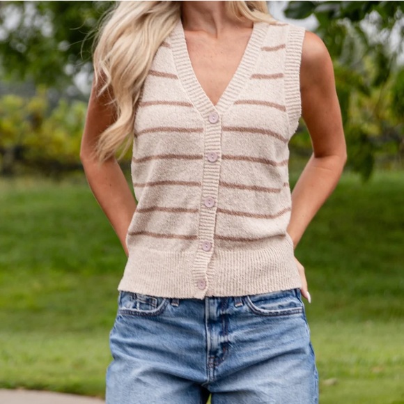 Mocha Striped Knit Vest Sweater Large NWT NEW Boutique - Picture 3 of 8